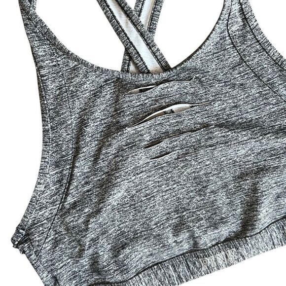 Pink Victoria’s Secret Women's Athletic Crop Top sports bra Size Small - Picture 1 of 8